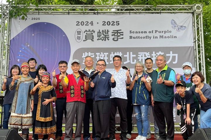 ▲關子嶺是紫斑蝶遷徙必經路線之一，管理處每年都會進行蜜源植物植栽維護及補植，打造關子嶺為紫斑蝶友善棲地的環境。　圖：茂林國家風景區管理處／提供