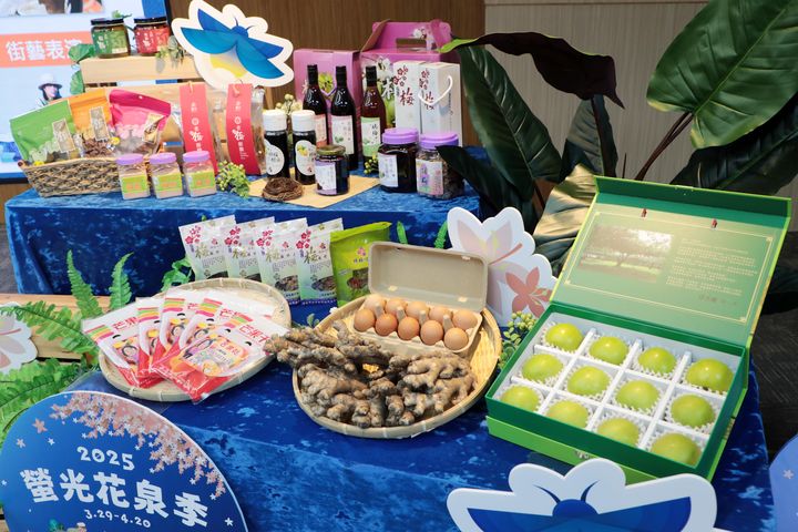 臺南在地青農優質農特產，展現地方特色與豐富物產。　圖：臺南市政府新聞及國際關係處／提供