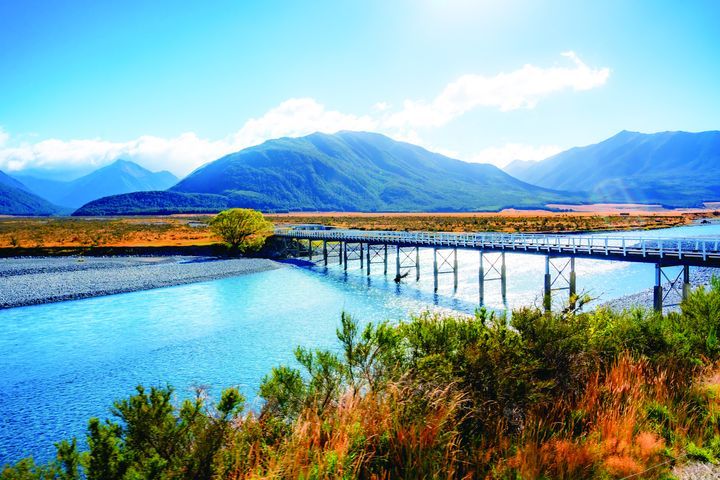 紐西蘭－基督城至格雷茅斯 TranzAlpine 火車沿途美景。　圖：shutterstock／來源