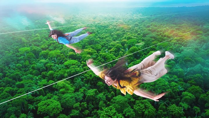 ▲「SKY PHOENIX」長達280公尺的高空飛索，讓旅客橫越原始叢林，感受腎上腺素飆升的快感。　圖：Klook／提供