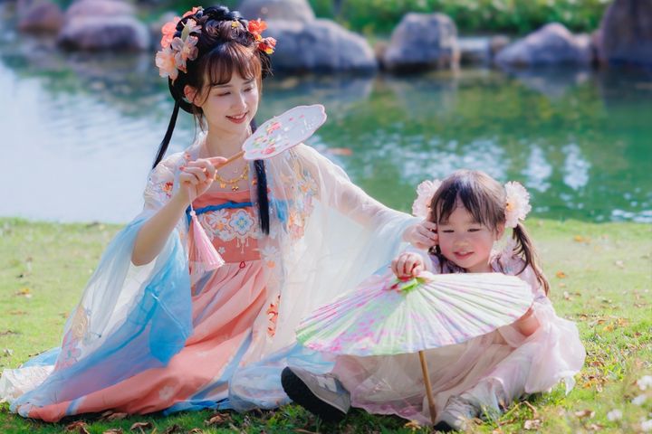 親子漢服體驗。　圖：成美文化園／提供