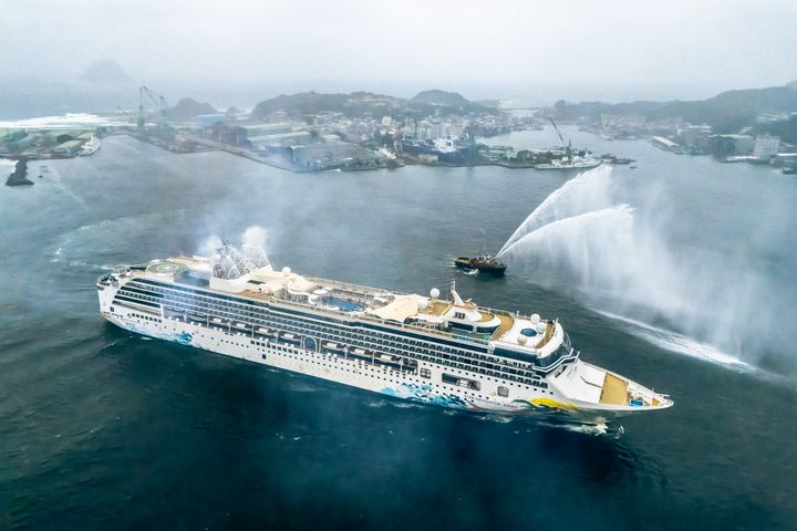 探索星號將以台灣為母港，提供旅客長達8個月的郵輪體驗，前進日本或是韓國，打造專屬台灣旅客的閃耀之旅。　圖：麗星郵輪／提供 