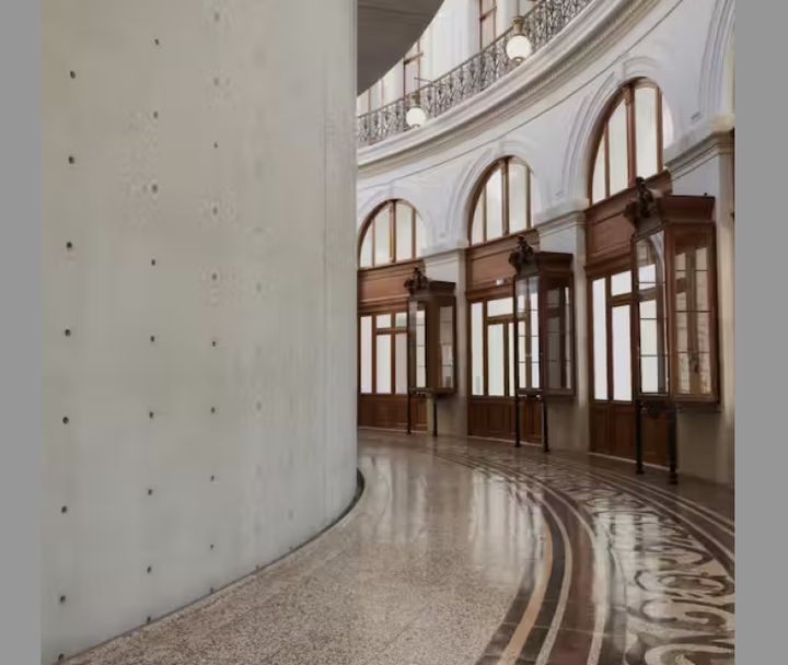 ▲皮諾私人美術館由日本知名建築大師安藤忠雄設計，是藝術與建築結合的最夯打卡點。　圖：KKday／提供