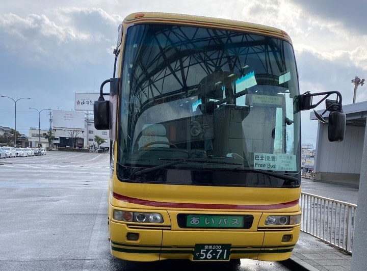 台灣自由行旅客專用免費機場市區接駁巴士。　記者-黃千珮／攝影