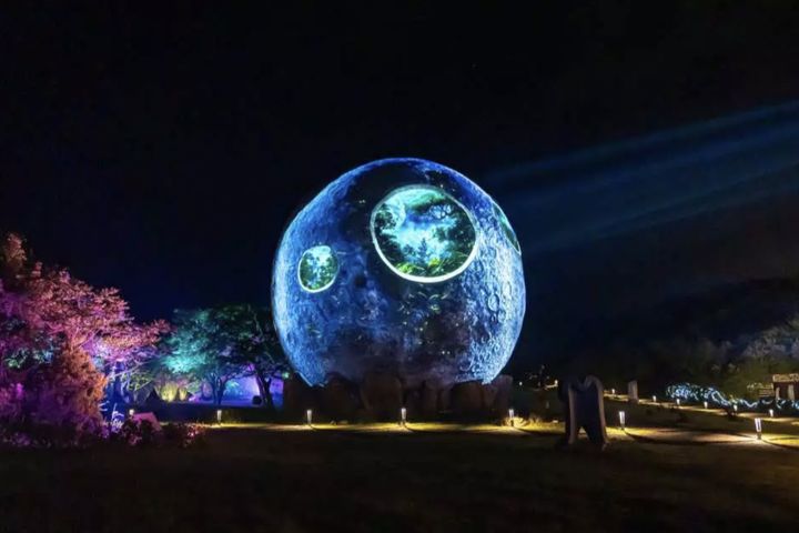 Lunafall 夜景藝術。　圖：KKday／提供