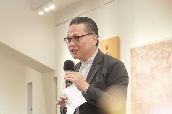 ▲社團法人中華翰維文化推廣協會陳春霖創會理事長代表兩岸主辦方致詞。　圖：社團法人中華翰維文化推廣協會／提供