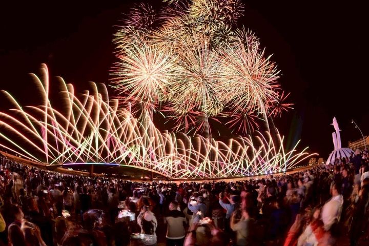 一年一度的2025年澎湖國際海上花火節05/05正式揭幕。　圖：澎湖縣政府／提供