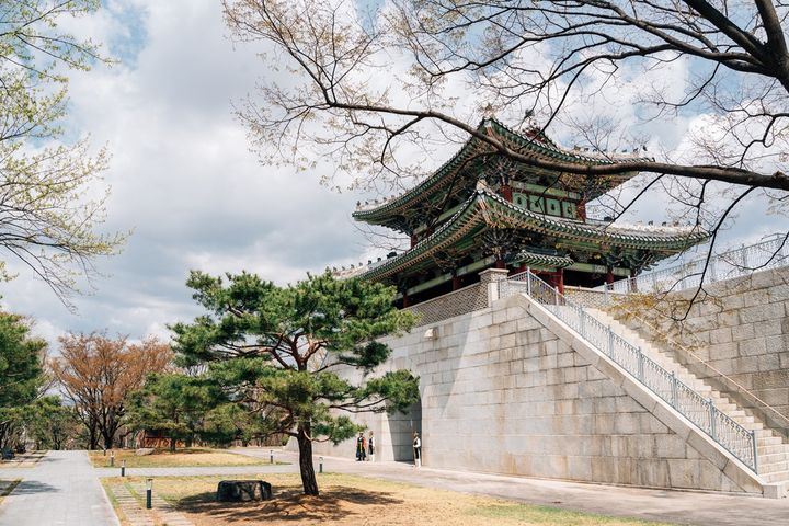 ▲韓國二線城市旅遊逐漸興起，且票價具有競爭力，易遊網獨家德威航空優惠，飛大邱來回含稅3,347元起。　圖：易遊網／提供
