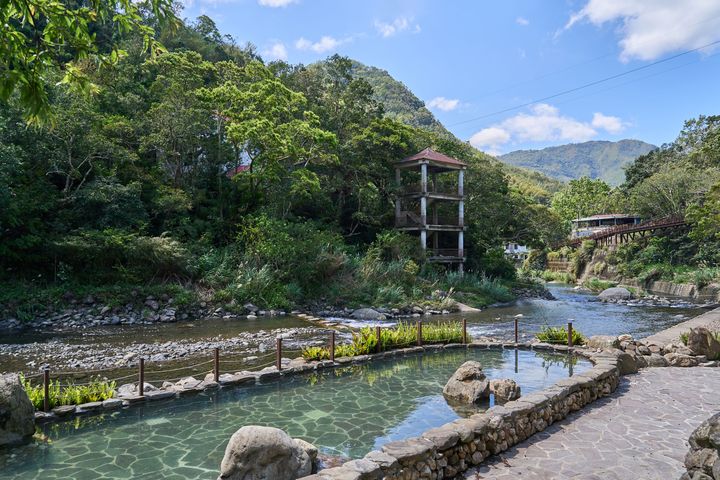 ▲「宇內溪溫泉戲水區」推出試營運優惠。　圖：桃園市政府觀光旅遊局／提供