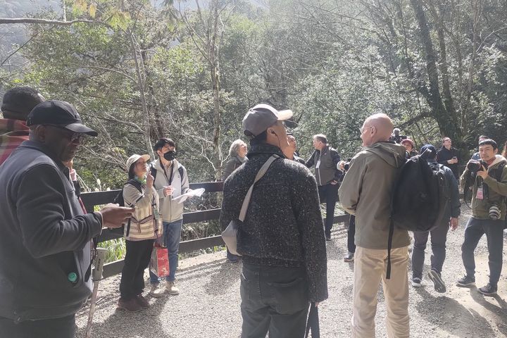 ▲在地解說員導覽解說。　圖：林業保育署新竹分署／提供