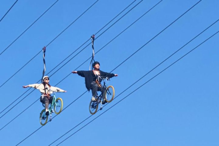 江陵海上空中腳踏車。　圖：KKday／提供