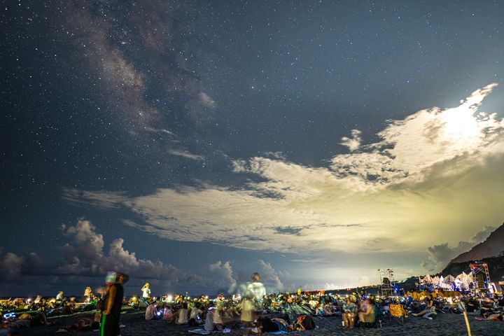 ▲在台東最美的星空下享受浪漫音樂時光。　圖：台東縣政府／提供