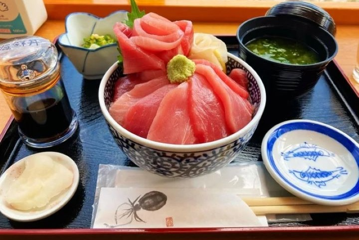 ▲長崎縣離島的養殖黑鮪魚料理。　圖：新上五島町觀光協會／提供