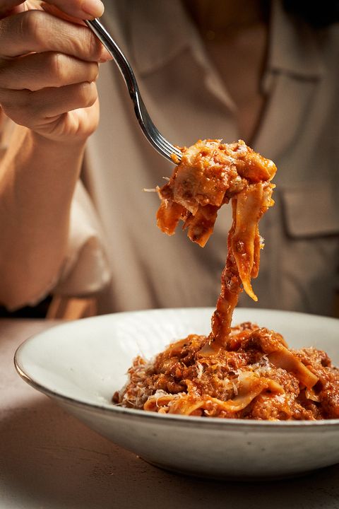 ▲美味炸雞與手工義大利麵，讓夏日之夜帶來無限驚喜。　圖：PASTA & CO.／提供