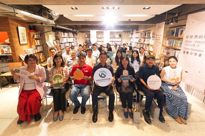 ▲林業保育署在「臺北 Boven 雜誌圖書館」舉辦「給世界的南庄橙」臺灣分享會，透過展覽、講座與風味體驗，呈現南庄橙從山林復育到國際交流的多元歷程。　圖：林業及自然保育署／提供