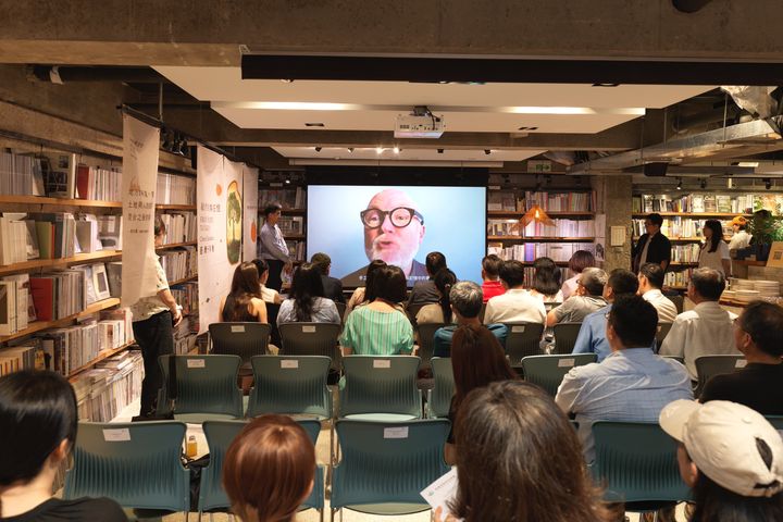 ▲現場播映主題影片《給世界的南庄橙》，呈現南庄橙從保種復育、部落文化再現到國際果醬大賽參展的行動歷程。　圖：林業及自然保育署／提供