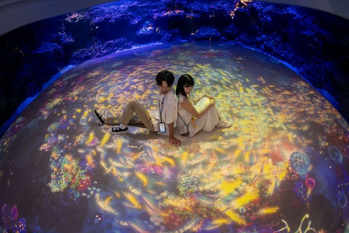 Xpark 暑假推出《Xpark meets NAKED～Ocean of Light 潛浸海洋～》全新展演內容。　圖：Xpark／提供