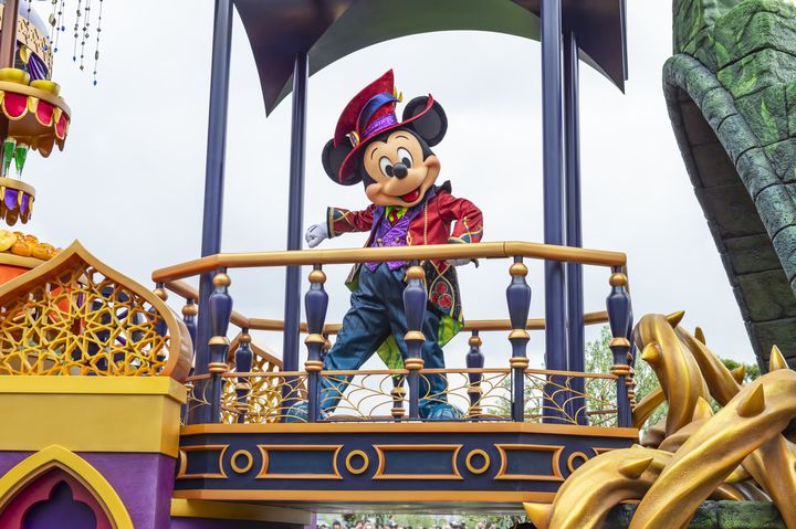 東京迪士尼樂園 ｢壞蛋萬聖節『Into the Frenzy』」（※圖片皆僅供參考 © Disney）。　圖：Media OutReach Newswire／提供