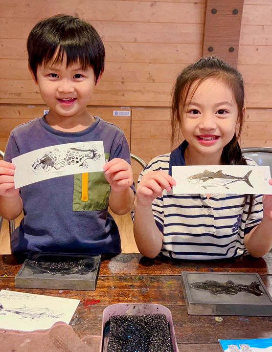 ▲除了各種釣魚體驗，還有魚拓DIY也深受親子喜愛。　圖：寶熊漁樂碼頭／提供