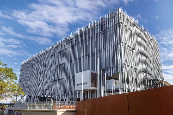 ▲新北市美術館正式對外亮相後，整體藝術文化觀光的量能也將提升。　圖：shutterstock／來源