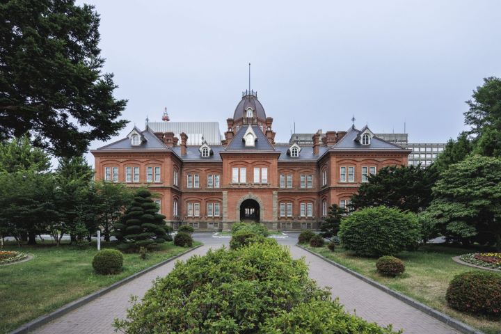  北海道廳舊本廳舍（紅磚廳舍）睽違5年重新開館。　圖：一般社團法人札幌觀光協會／提供