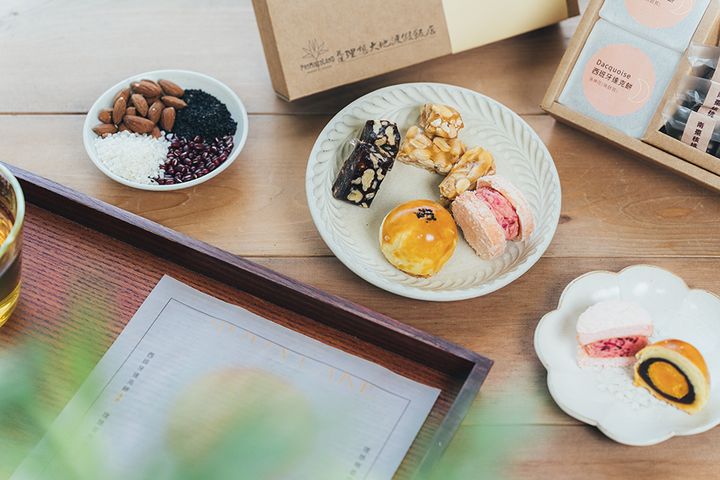 理想大地中秋限定【拾秋・理饗】禮盒。　圖：理想大地渡假飯店／提供