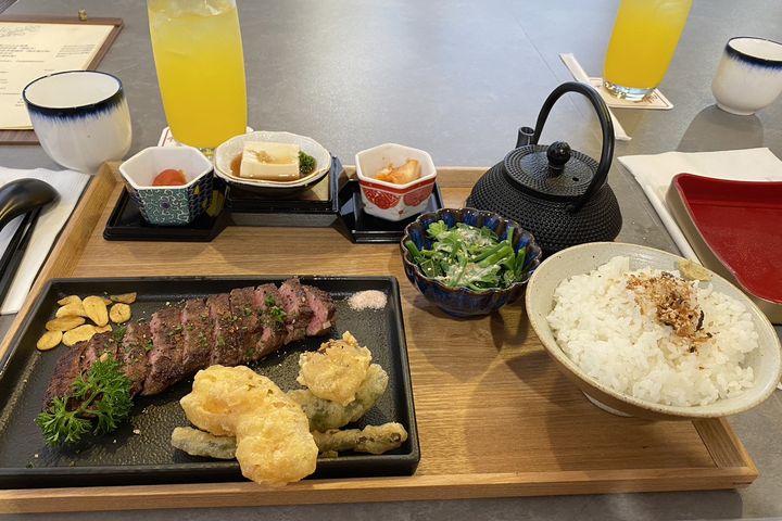 ▲佐一茶屋景觀餐廳特色料理。　圖：阿里山賓館／提供