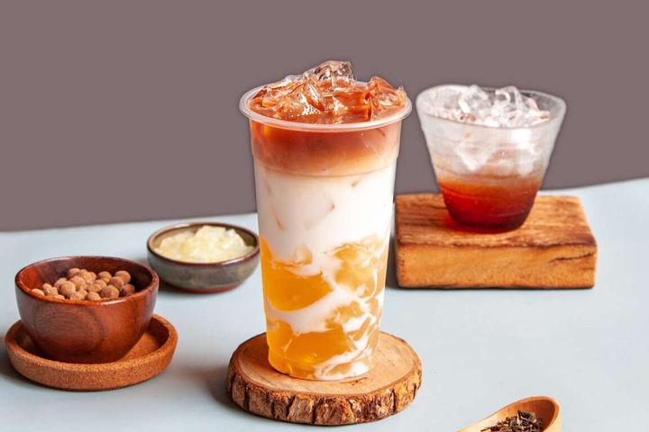 ▲「高雄奶茶節」09/20重磅回歸,活動地點在捷運鹽埕埔站1號出口。 圖:高雄市政府觀光局/提供