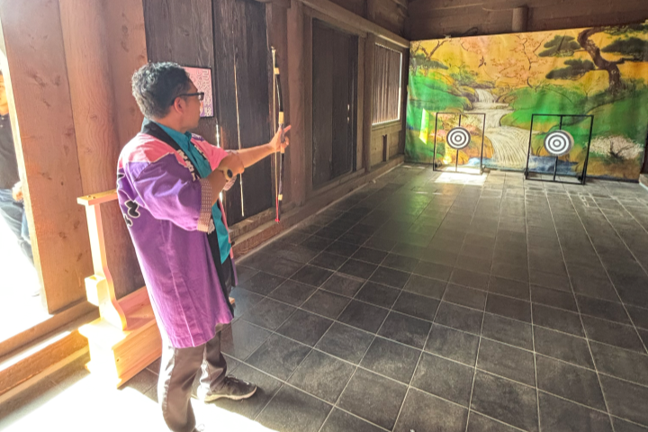 ▲藤原之鄉歷史園區可以進行弓道體驗。 圖:向日遊/提供