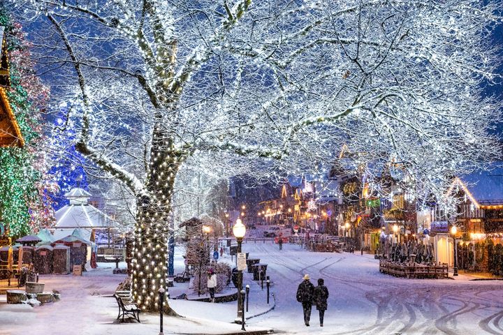 ▲華盛頓州李文沃斯小鎮夢幻雪景。 圖:美國國家旅遊局/提供