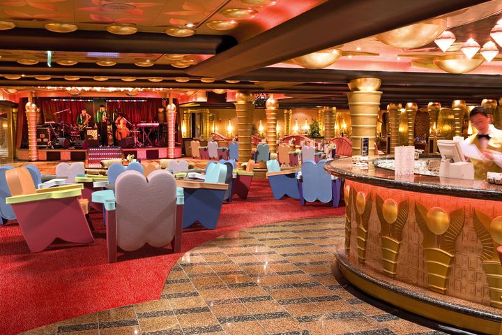 ▲阿波羅大酒吧 Gran Bar（效果圖）。　圖：歌詩達郵輪／提供