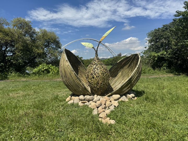 ▲「淼種」由馬來西亞環境藝術家張國耀創作。　圖：新北市政府水利局／提供