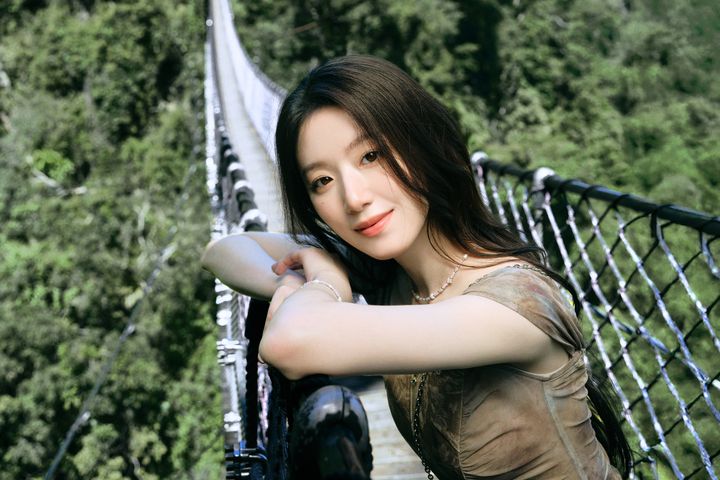 桃園市政府邀請 K-POP 天團 i-dle 成員「葉舒華」正式出任桃園觀光大使。　圖：桃園市政府觀光旅遊局／提供 