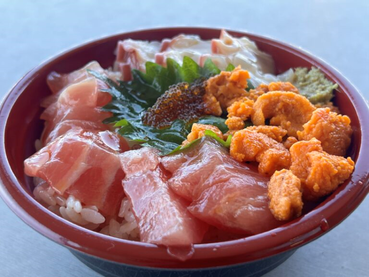 ▲「海鮮丼」700日圓。　圖：Recruit／提供