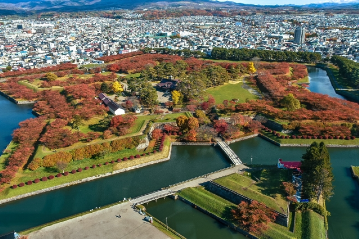 北海道函館的五稜郭公園也即將進入秋季。　圖：Photo AC／來源