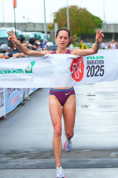 ▲全程馬拉松女子組由澳洲籍Amelia Clark,以2小時47分鐘25秒摘取后冠。 圖:長榮航空/提供