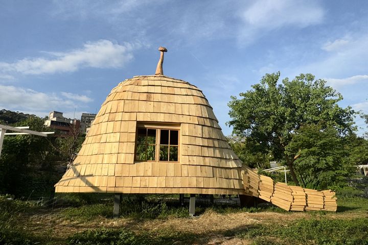 ▲曾俊豪《漂浮的山》。 圖:北海岸及觀音山國家風景區管理處/提供