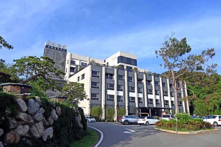 ▲今年首度推出「一泊三食方案」，以在地蔬果入饌，讓旅客從泡湯、火鍋到早午餐，一次盡享身心溫暖的療癒時光。　圖：享沐時光莊園／提供