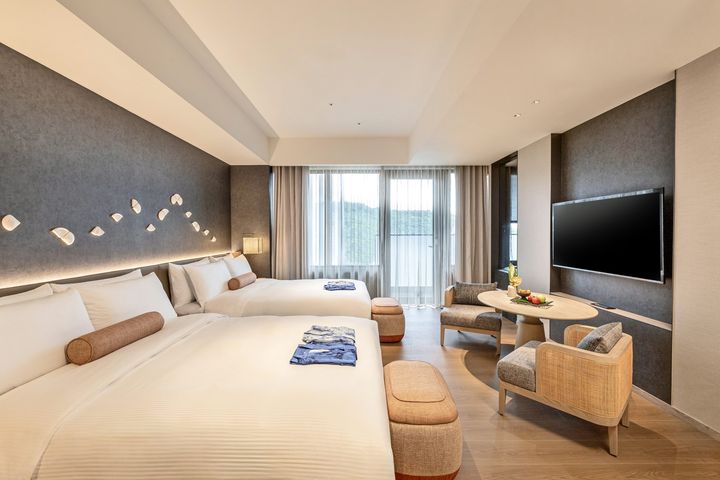 北投晶泉丰旅推出「一泊一食住房專案」，每房每晚1萬元起，再贈【萬元晶喜禮包】。　圖：臺北市政府觀光傳播局／提供