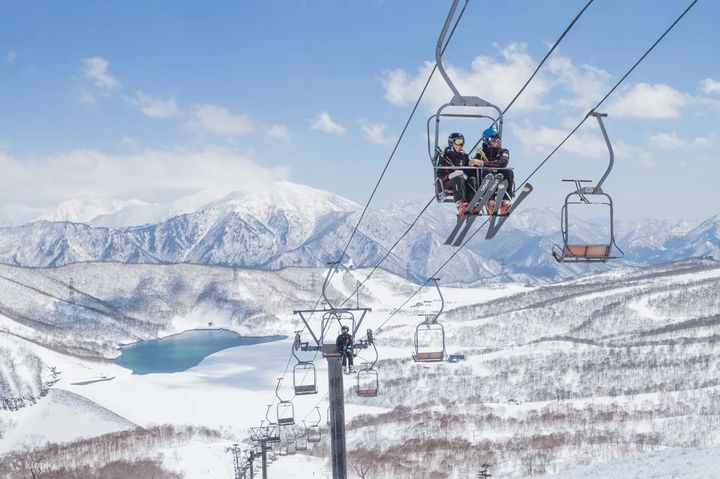 湯澤滑雪場課程。　圖：Klook／提供 