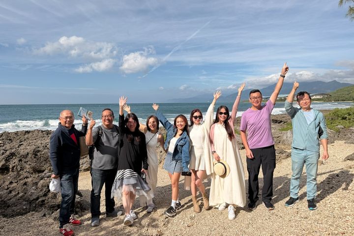 ▲馬來西亞團體驗後灣社區生態旅遊，認識地方特色與體驗手作活動。　圖：屏東縣政府／提供