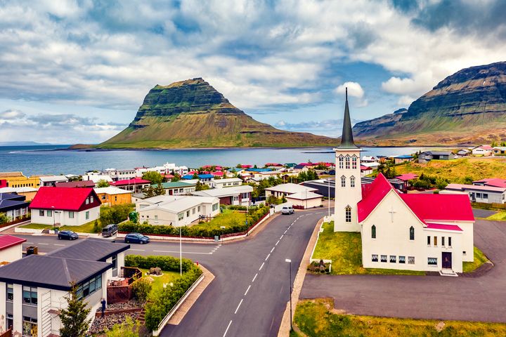 ▲冰島格倫達菲厄澤小鎮迷人景色。　圖：shutterstock／來源
