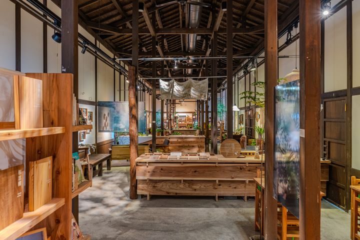 《森林。家｜來自森林の美好生活展》以「住在森林裡的家」為發想，結合本土林業復興、國產木材應用與山林藝術，呈現森林在當代生活中的多元樣貌。　圖：農業部林業及自然保育署／提供