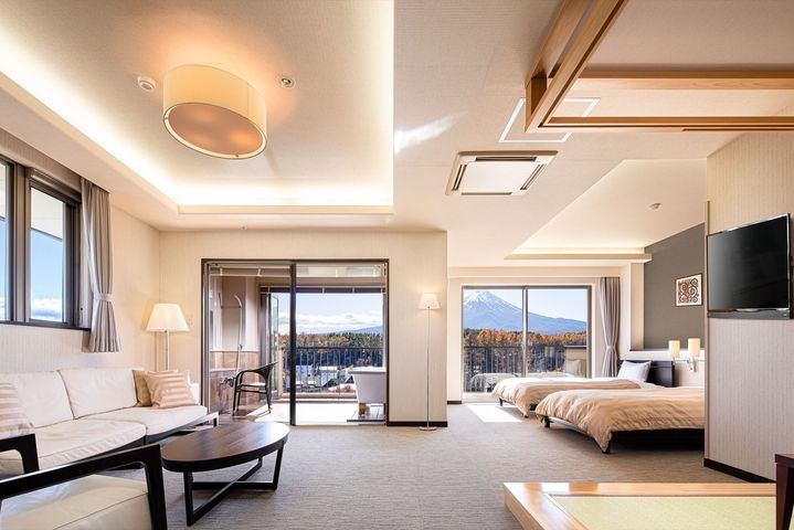 ▲「富士河口湖公主大度假村」憑藉湖景與完善度假設施，榮獲樂天旅遊富士山景觀人氣溫泉旅館第四名。　圖：樂天旅遊／提供