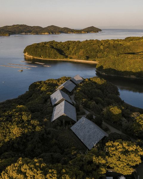 ▲坐落英虞灣，安縵伊沐為米其林三星鑰等級的奢華溫泉度假村。　圖：太平洋旅行社／提供