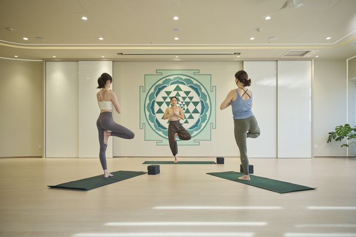 ▲嵨開安旅以身體、能量與意識三個層面為核心，進行平衡與整合的自癒練習。　圖：嵨開安旅／提供