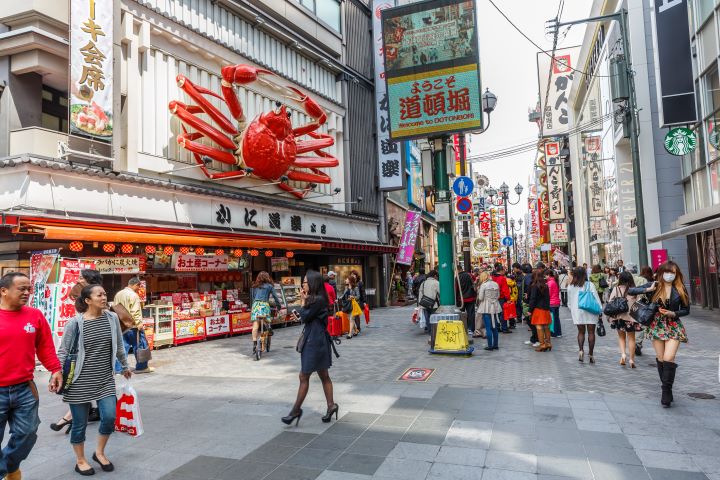 受惠於大阪關西萬博吸客效應，2025年大阪外國旅客創新高。　圖：shutterstock／來源 
