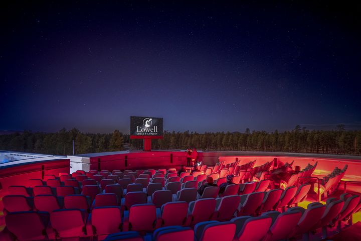 ▲洛威爾天文台觀星劇場享受沉浸式的觀星體驗。　圖：Abe Snider & Lowell Observatory／提供