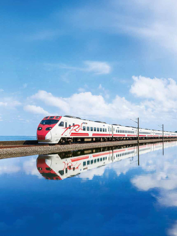 ▲「坐火車遊台灣」環島5日，於2026年安排舒適的「普悠瑪號」。　圖：台灣中國旅行社／提供