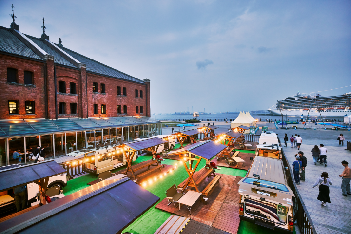  ▲一日露營體驗區有完善的設備讓遊客可以體驗在戶外放鬆的感覺。　圖：橫濱紅磚瓦倉庫／提供